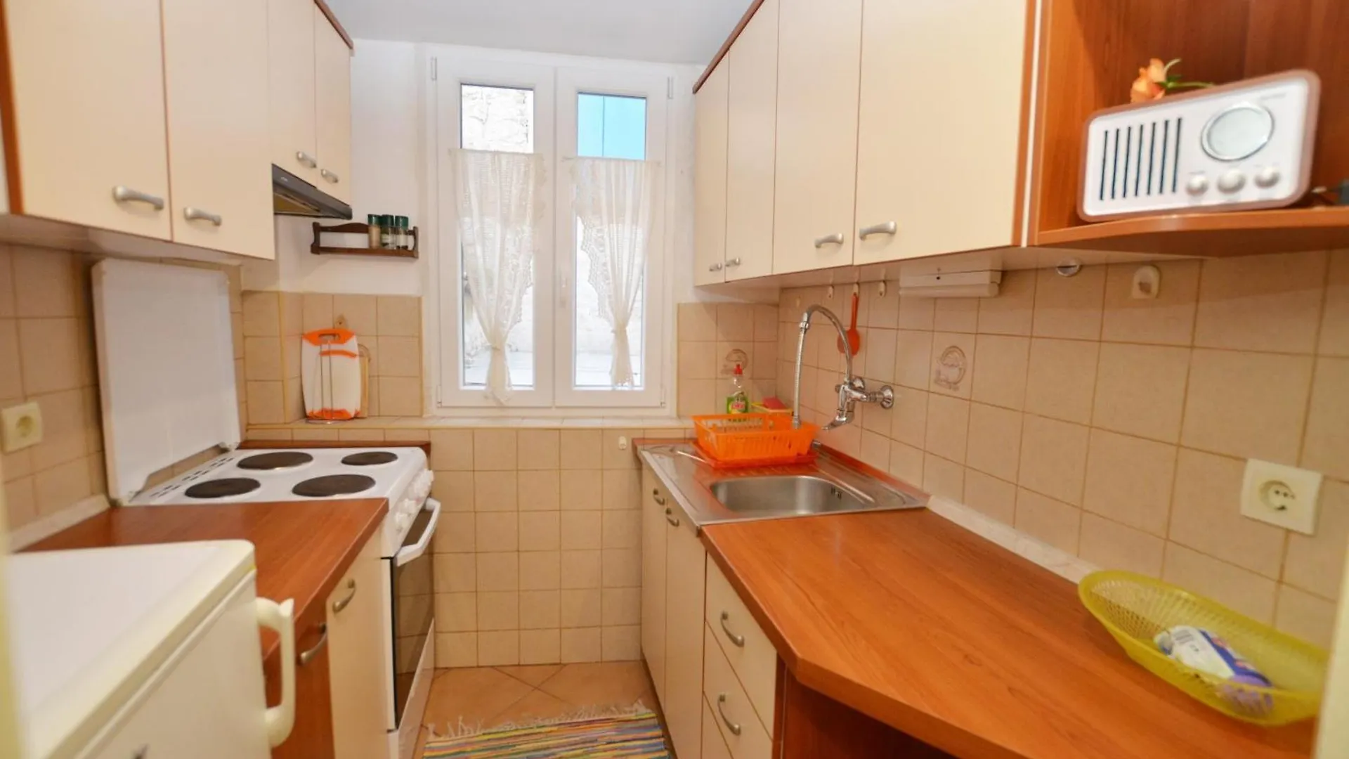 Amici Central Apartment